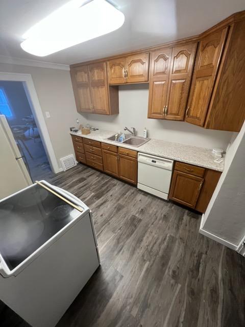 261 State St, Jackson, MN 56143