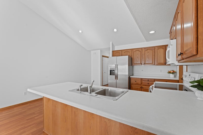 115 7th St W, Mantorville, MN 55955