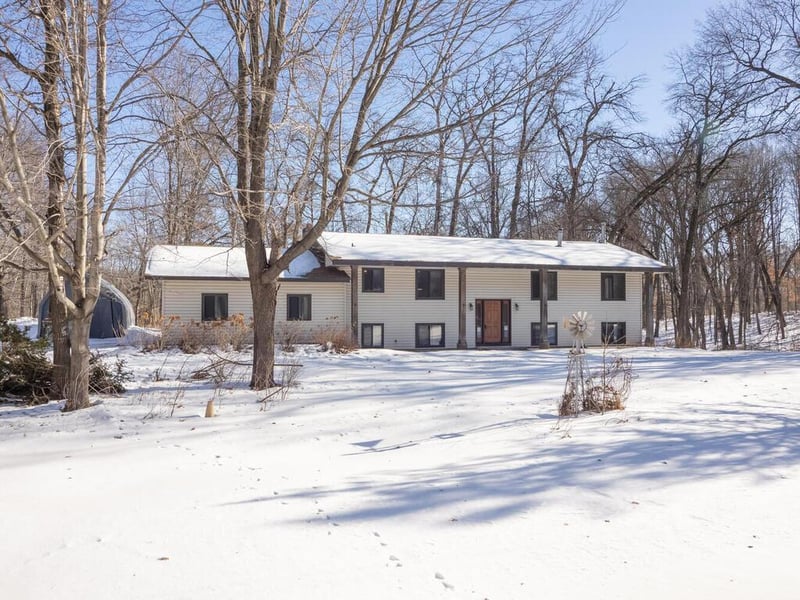 22525 Linnet St NW, Bethel, MN 55005