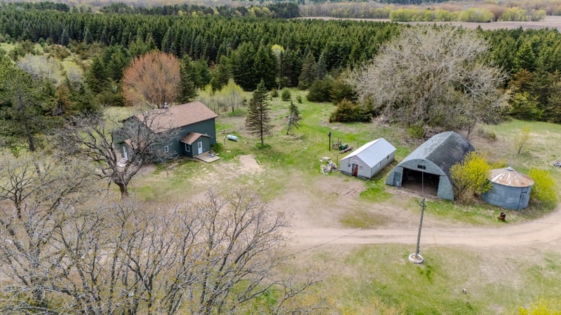 21301 Haven Rd, Little Falls, MN 56345