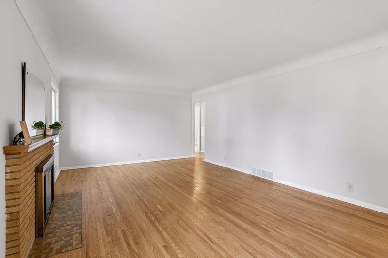 10013 Fremont Ave S, Minneapolis, MN 55431