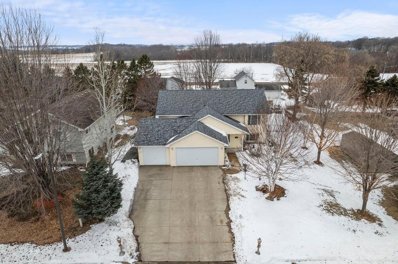 23511 Belmont St, Hampton, MN 55031