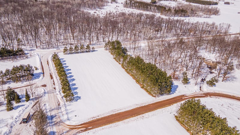 000 Mid River Rd, Pine City, MN 55063