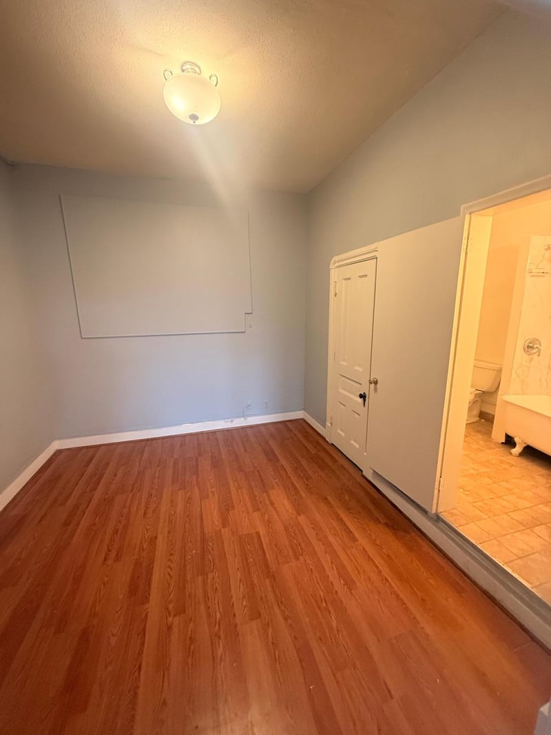 614 W Lake St, Minneapolis, MN 55408