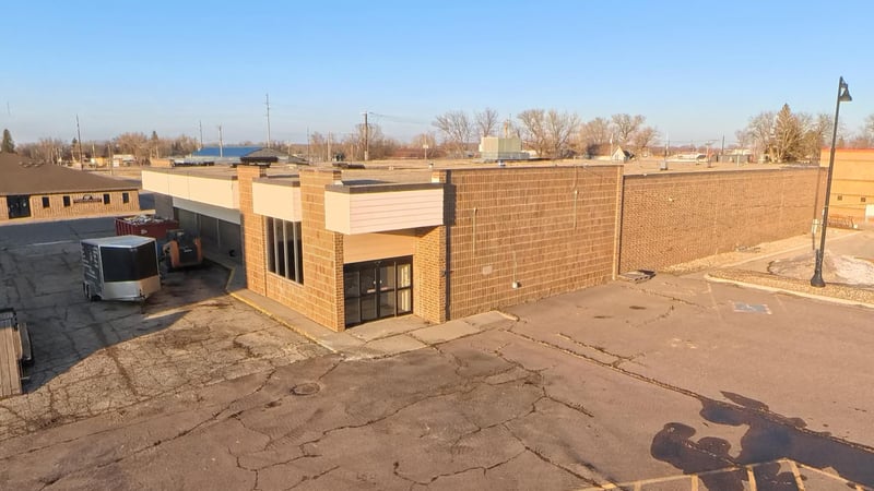 207 Main St E, Pipestone, MN 56164