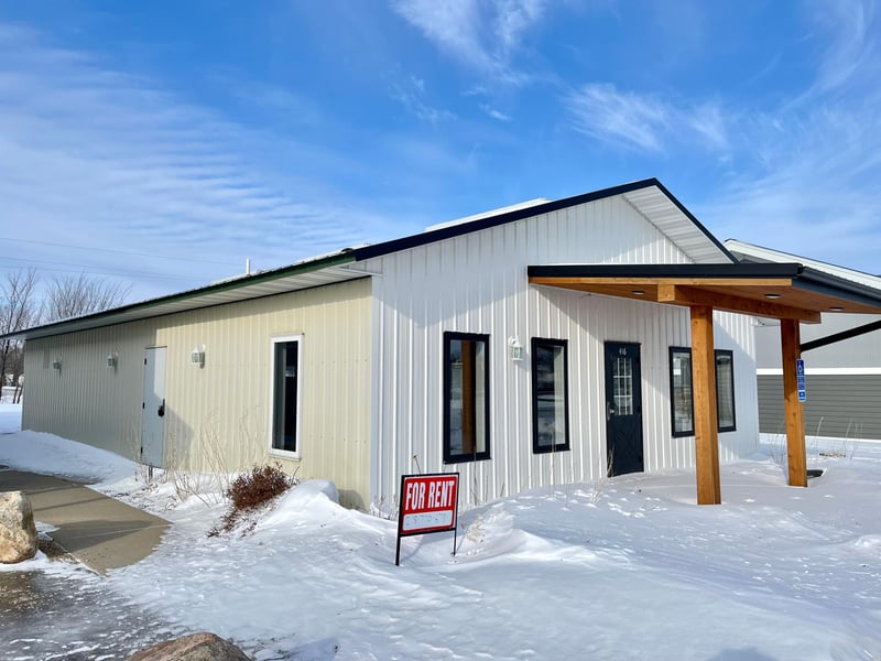 416 S Lake Ave, Battle Lake, MN 56515