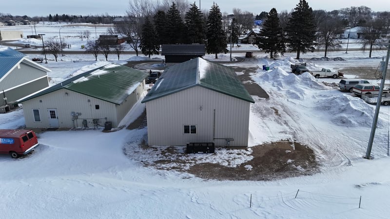 416 12 S Lake Ave, Battle Lake, MN 56515
