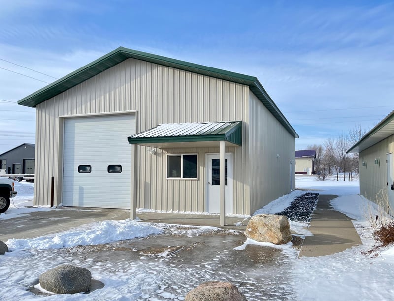 416 12 S Lake Ave, Battle Lake, MN 56515