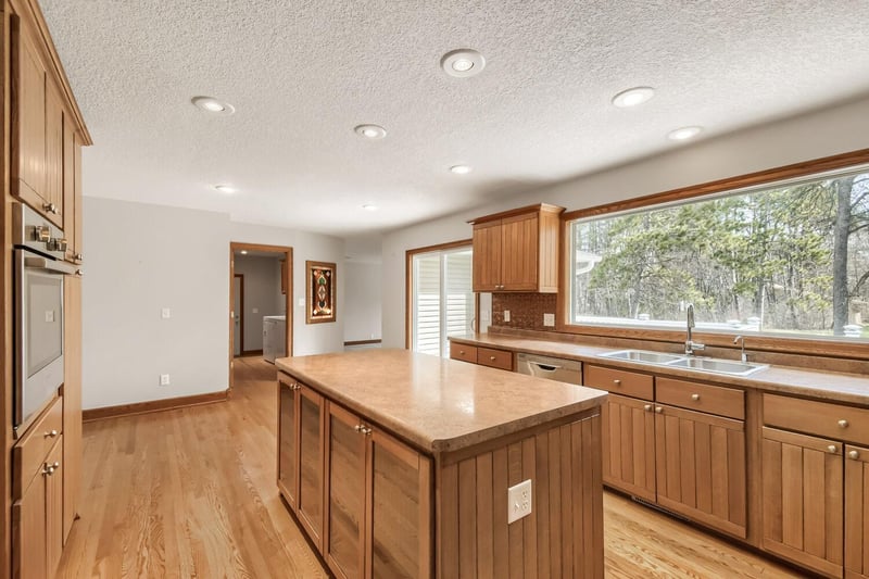 18760 Orlando Ave, Hastings, MN 55033