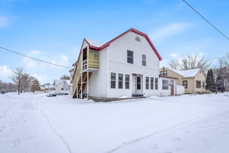 1303 Margaret St, Eau Claire, WI 54701