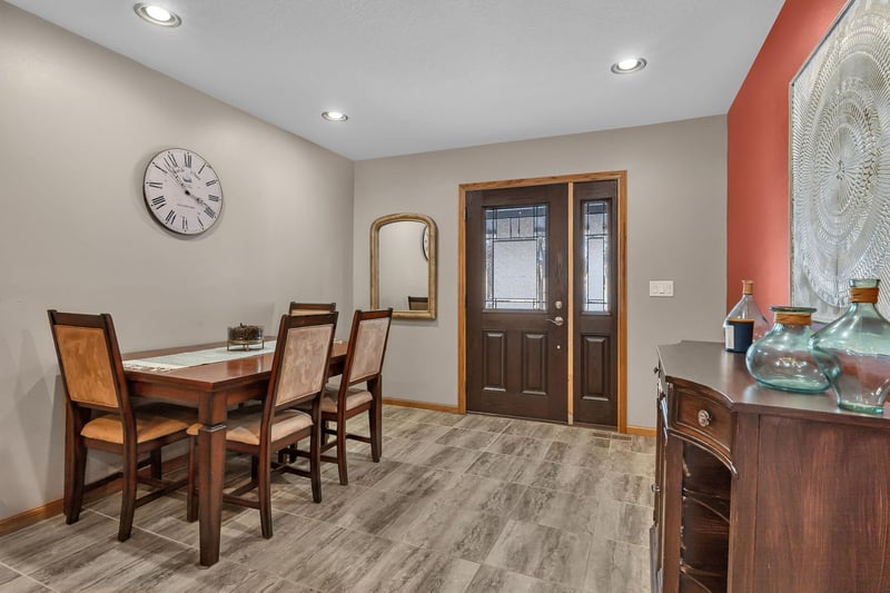 507 Oak St, Danube, MN 56230