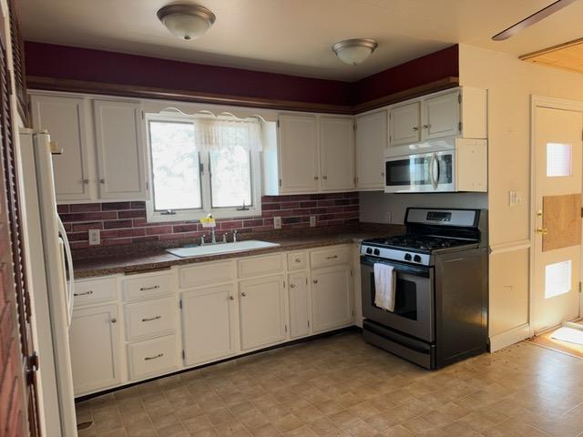 520 Main St SW, Menahga, MN 56464