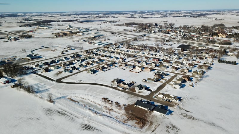 208 E 11th St SE, Freeport, MN 56336
