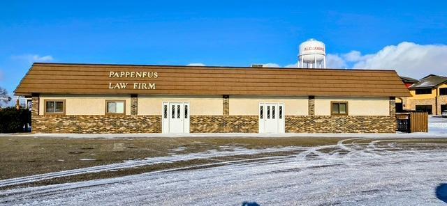 2304 S Broadway St, Alexandria, MN 56308