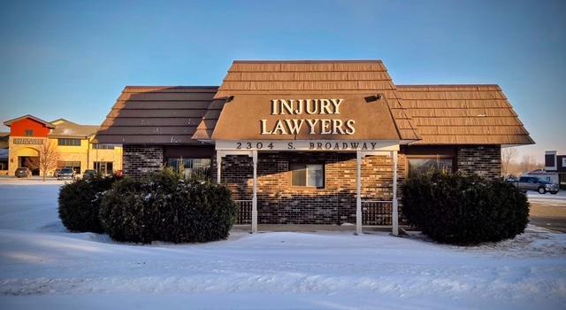 2304 S Broadway St, Alexandria, MN 56308