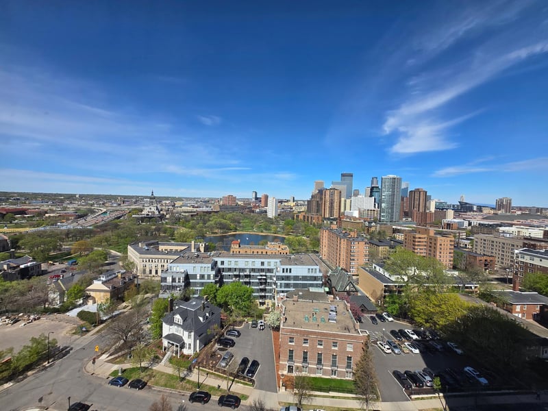410 Groveland Ave #1704, Minneapolis, MN 55403