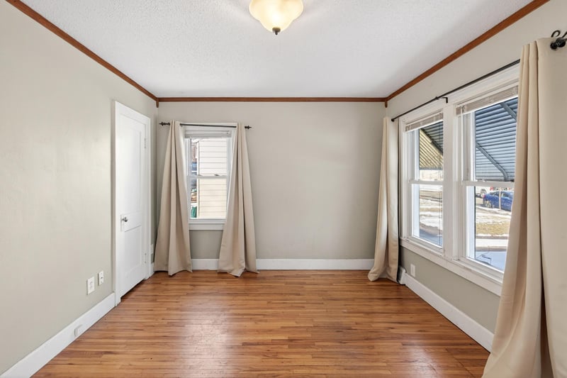 2069 Manitou Ave, Saint Paul, MN 55119