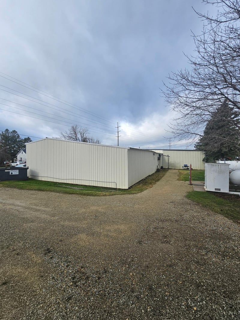 14 3rd Ave SW, Dodge Center, MN 55927
