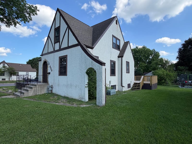 520 E Blue Earth Ave, Fairmont, MN 56031
