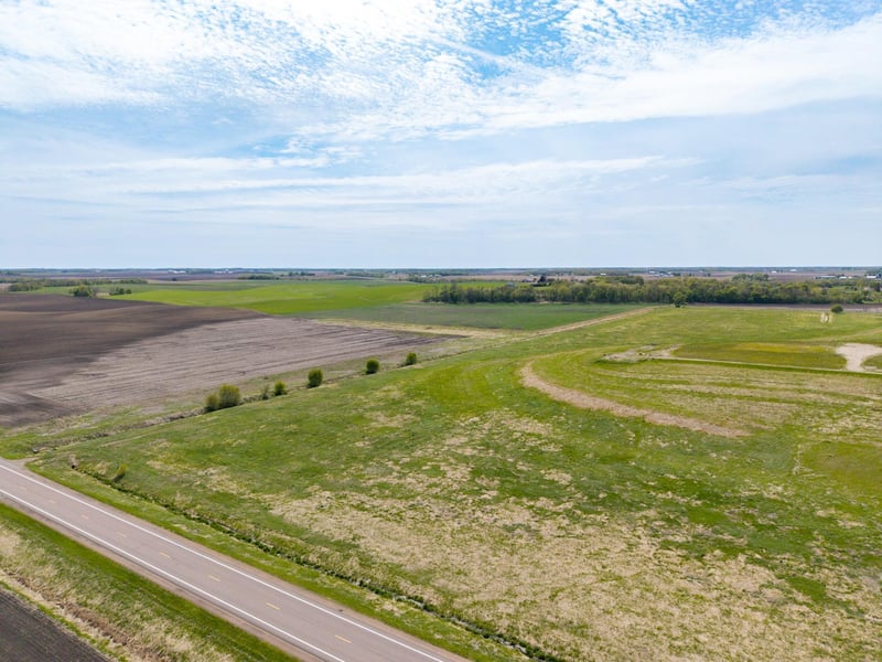 25278 Meridian Ave, Belle Plaine, MN 56011