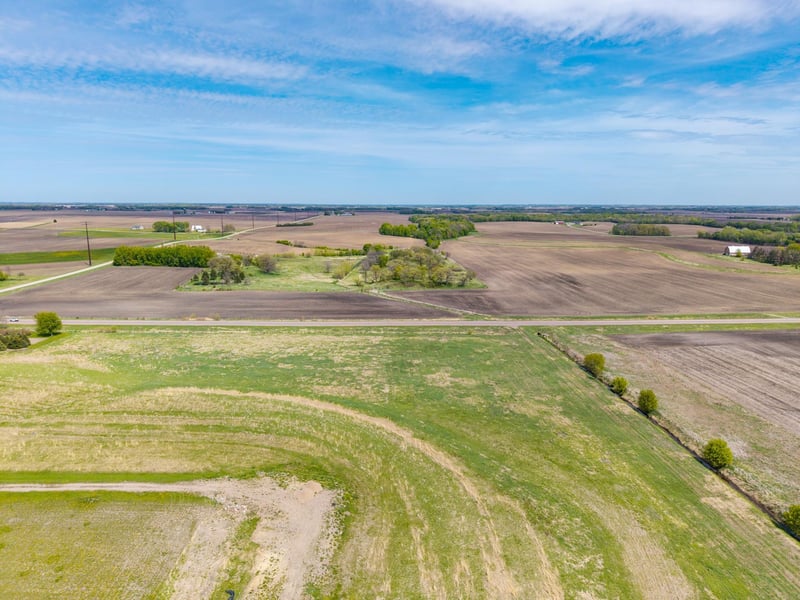 25278 Meridian Ave, Belle Plaine, MN 56011