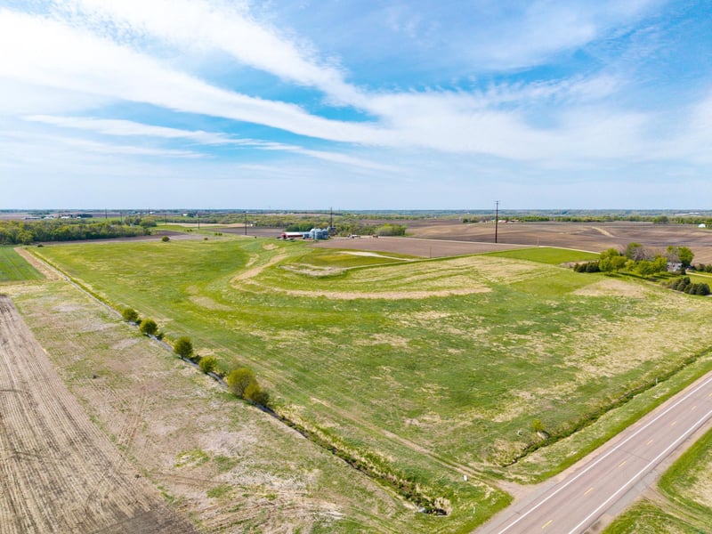 25278 Meridian Ave, Belle Plaine, MN 56011