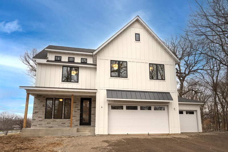 2116 65th St E, Inver Grove Heights, MN 55077