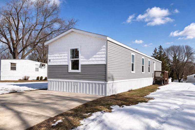 555 2nd St SE #18, Cokato, MN 55321