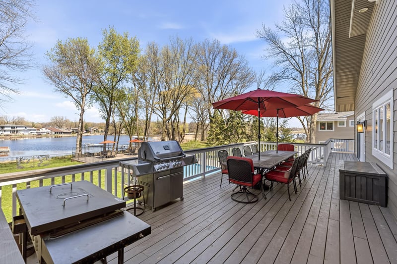 6570 Rustic Rd SE, Prior Lake, MN 55372