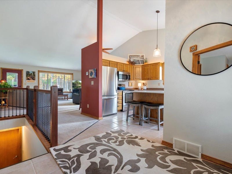 24072 White Pine Dr, Nisswa, MN 56468