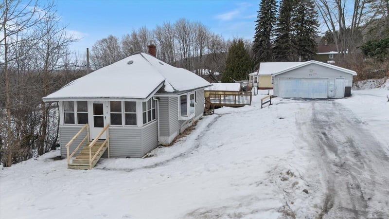 9118 Gogebic St, Duluth, MN 55808