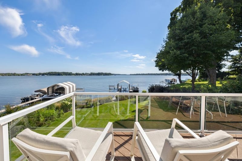 1790 Shadywood Rd, Wayzata, MN 55391