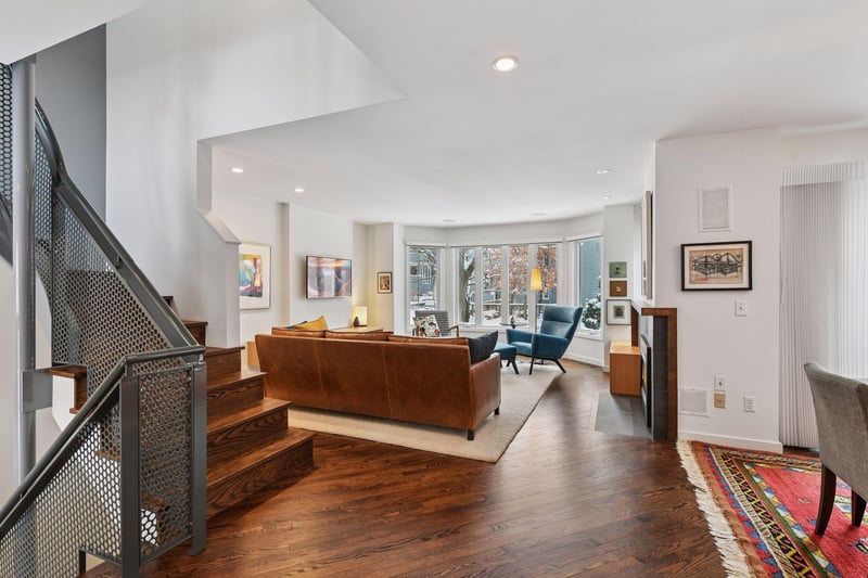 30 Greenway Gables, Minneapolis, MN 55403