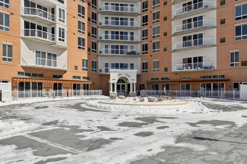 6600 Lyndale Ave S #1407, Richfield, MN 55423
