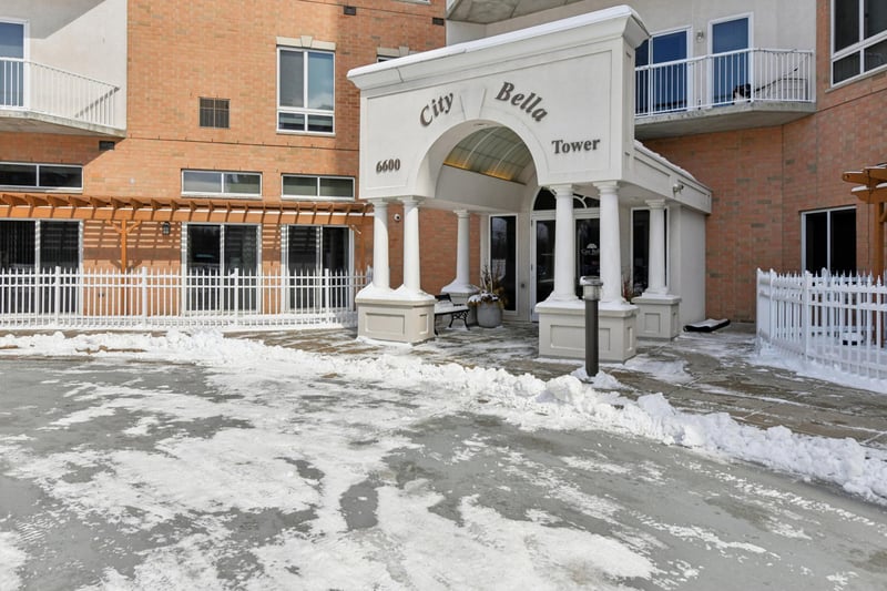 6600 Lyndale Ave S #1407, Richfield, MN 55423