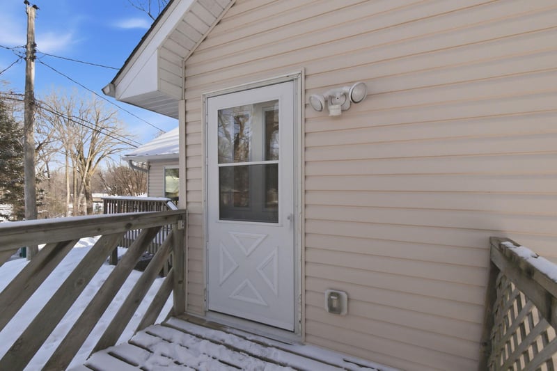 3901 Mapleton Ave, Spring Park, MN 55384