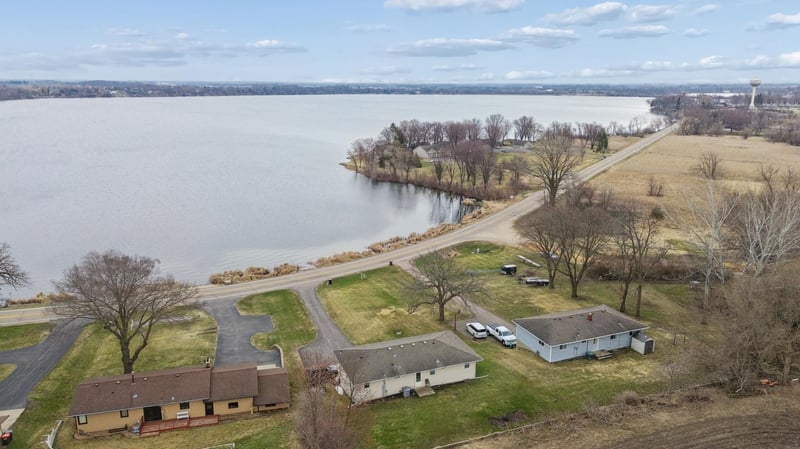 5369 County Road 6 SW, Howard Lake, MN 55349