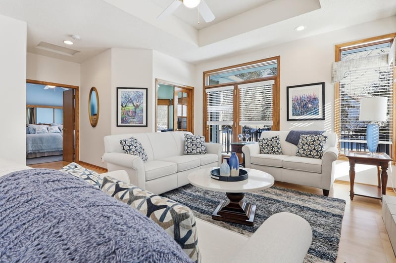 18070 39th Pl N, Plymouth, MN 55446