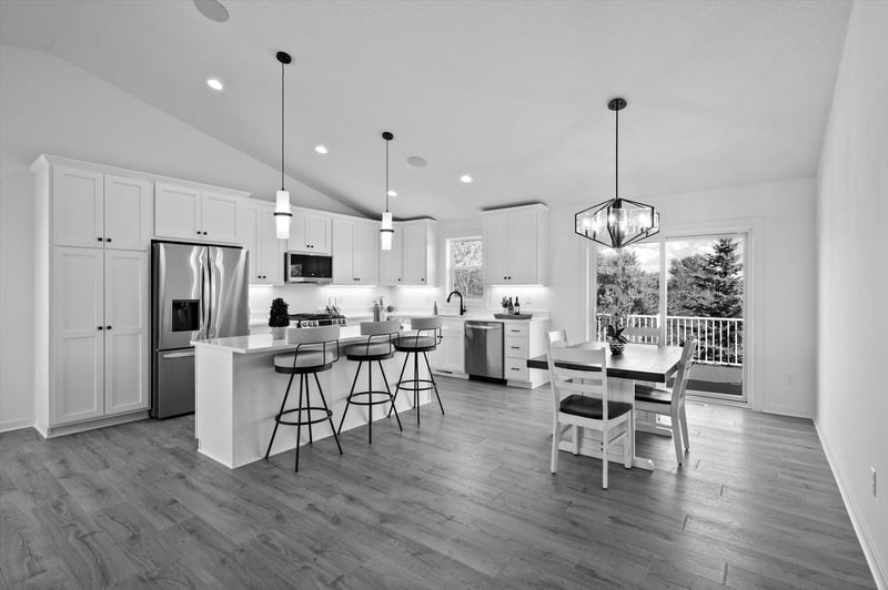 1974 S Lusitano St, Shakopee, MN 55379