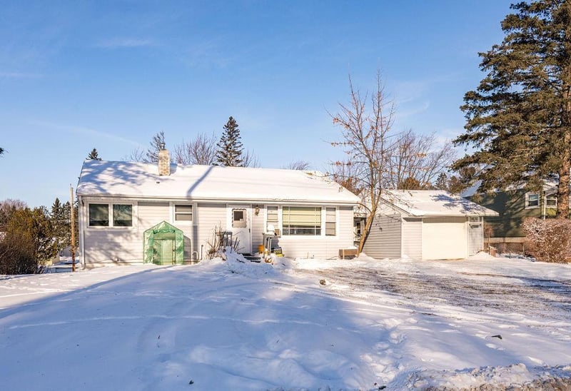 115 E Niagara St, Duluth, MN 55811