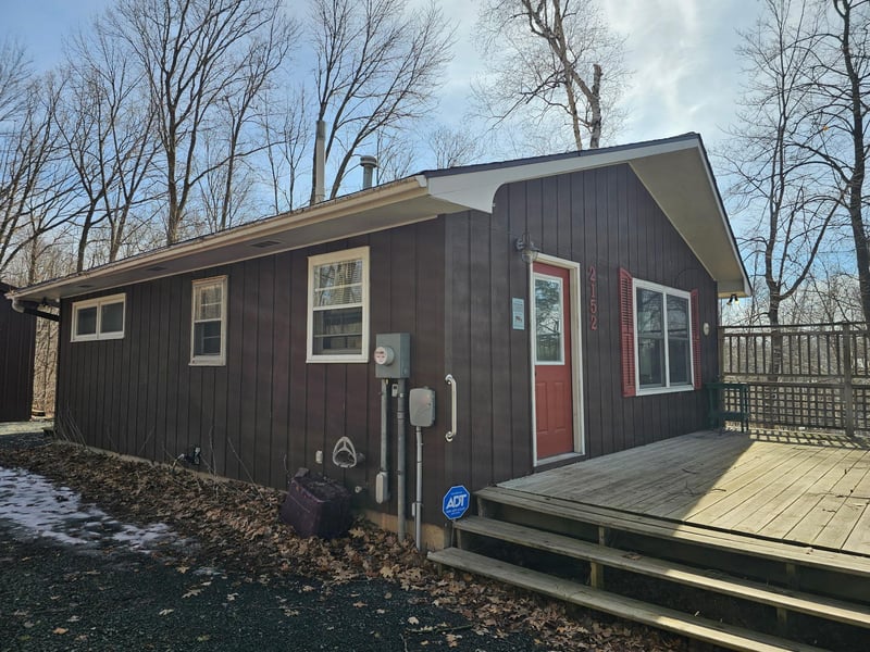 2152 E Round Lake Ln, Luck, WI 54853