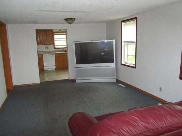 409 E 6th St, Duluth, MN 55805