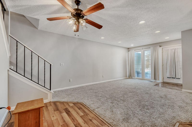 1534 Cottage Dr, Stillwater, MN 55082