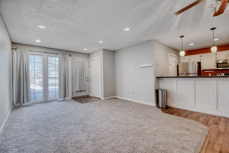 1534 Cottage Dr, Stillwater, MN 55082