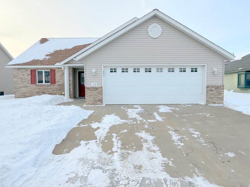 115 Emerald Ave SW, Melrose, MN 56352