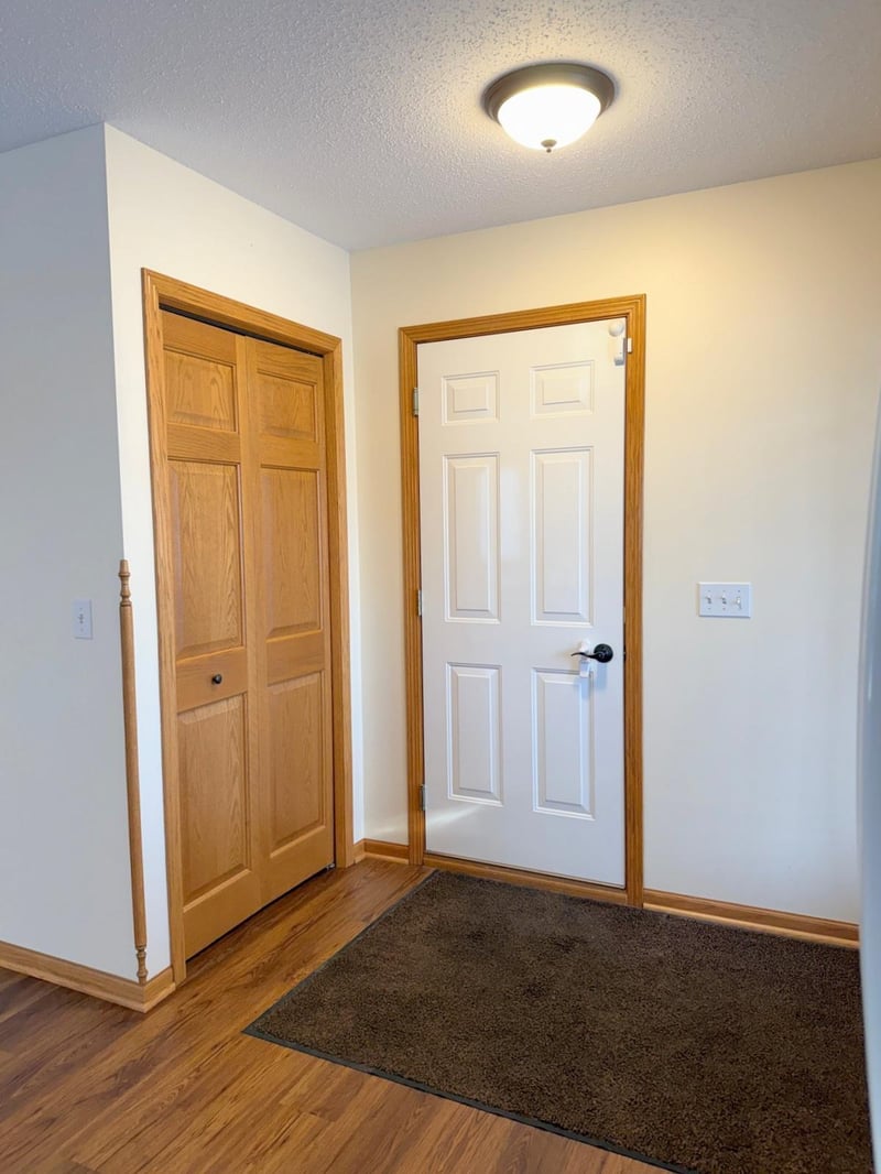 115 Emerald Ave SW, Melrose, MN 56352