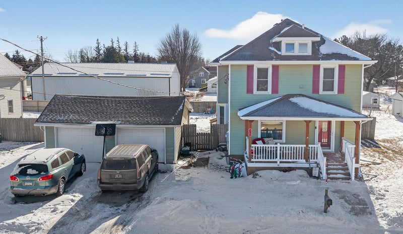 75 S 1st St, Lewiston, MN 55952