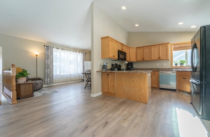 146 Boulder Pl, Randall, MN 56475