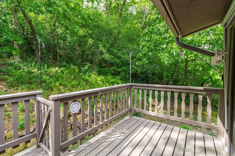 145 Kingswood Dr, Red Wing, MN 55066