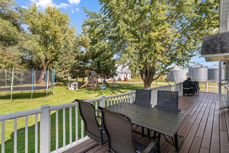 1642 S Hill Ave, Ogilvie, MN 56358